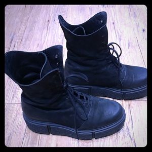 Fluevog Almanon boots